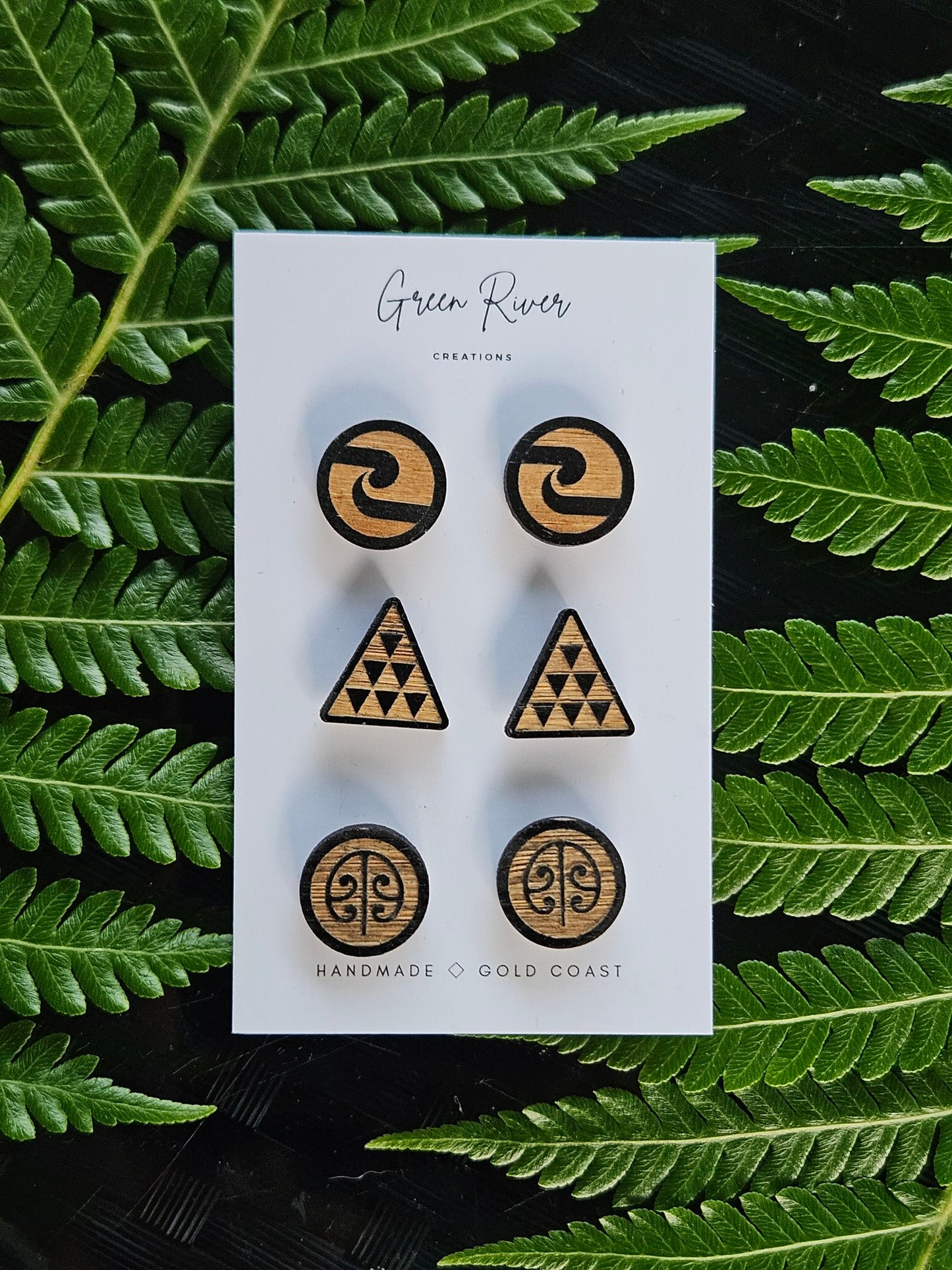 Mana Stud Packs